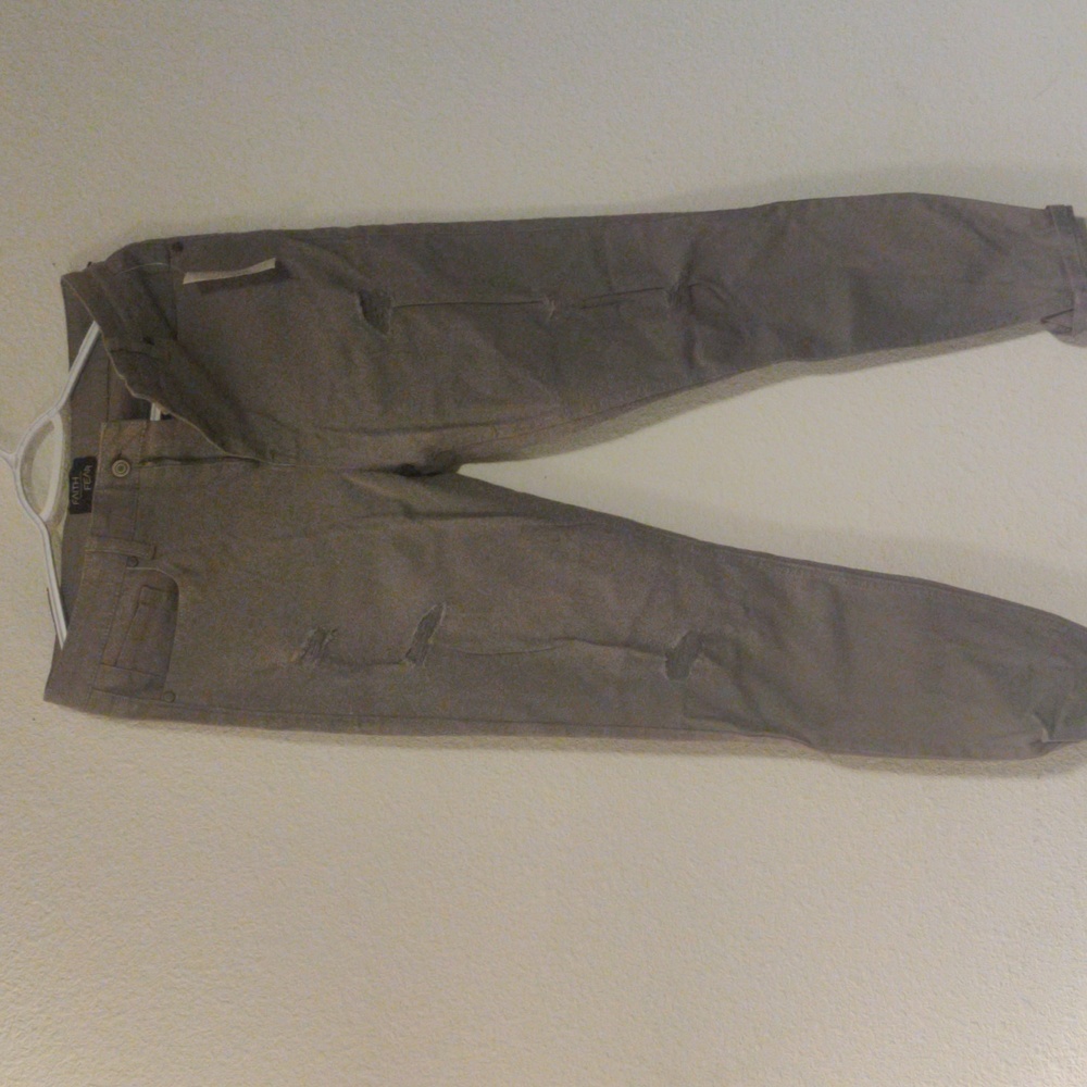 FAITH over FEAR NWT Grey destroyed look jeans M